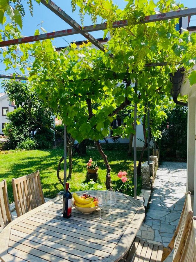 Apartmani Ana Borovac Funtana Exteriör bild