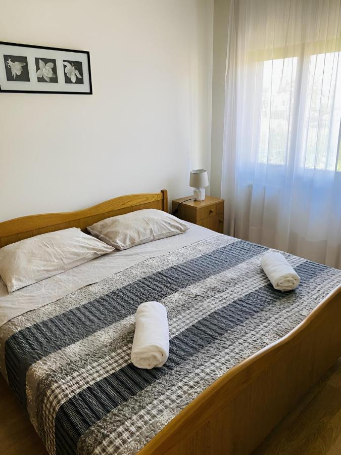 Apartmani Ana Borovac Funtana Exteriör bild